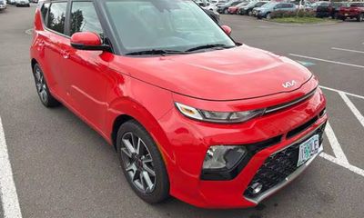 2022 Kia Soul GT Line