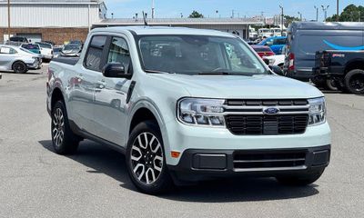 2024 Ford Maverick Lariat