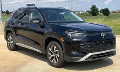 2025 Volkswagen Tiguan 4 Motion SE