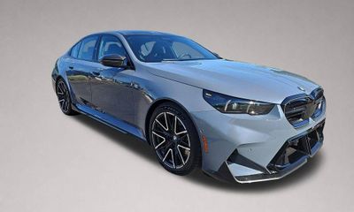 2026 BMW M5