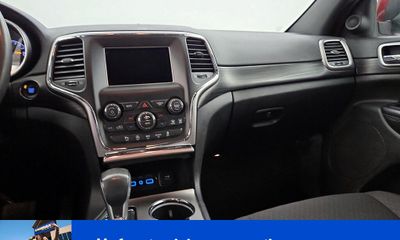 2019 Jeep Grand Cherokee Laredo