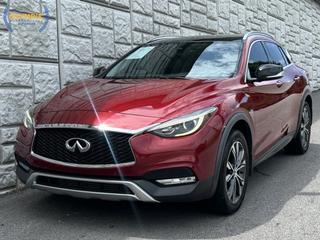 2017 Infiniti QX30 Premium