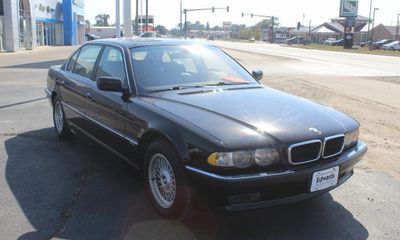 2001 BMW 7 Series 740IL