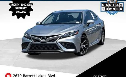 2022 Toyota Camry SE