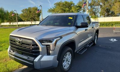 2024 Toyota Tundra SR5