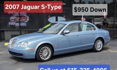 2007 Jaguar S-Type 30