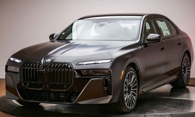 2026 BMW 760I xDrive