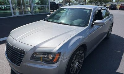 2014 Chrysler 300 300S