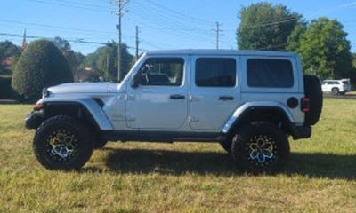 2023 Jeep Wrangler Sahara
