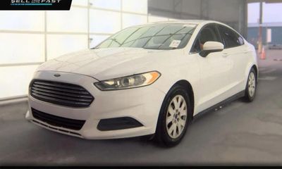 2014 Ford Fusion S