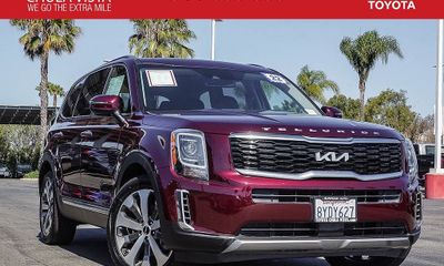 2022 Kia Telluride S