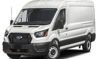 2023 Ford Transit 250 Medium Roof