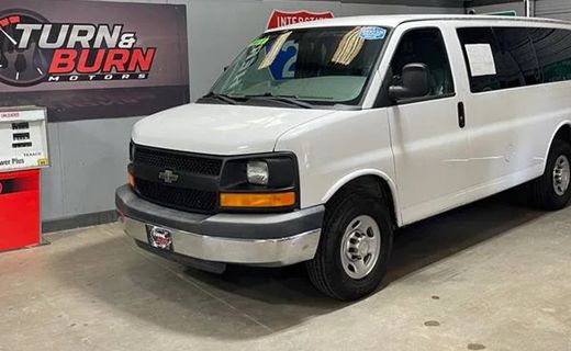 2013 Chevrolet Express LS