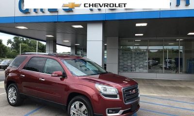 2017 GMC Acadia Limited SLT 2