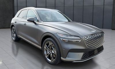 2023 Genesis GV70 Electrified