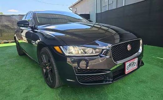 2019 Jaguar XE Premium