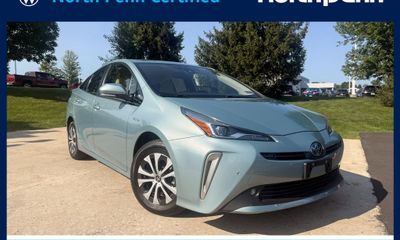 2020 Toyota Prius LE