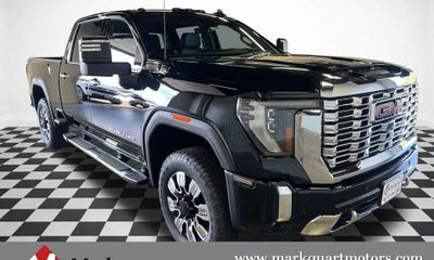 2026 GMC Sierra HD Denali