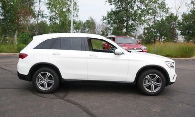 2022 Mercedes-Benz GLC-Class GLC300