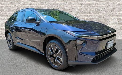 2026 Toyota BZ XLE Plus