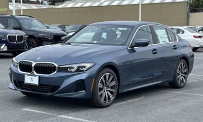 2026 BMW 330I xDrive