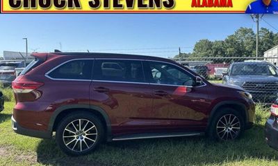 2017 Toyota Highlander SE XLE