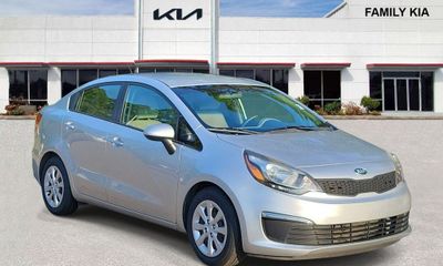 2017 Kia RIO LX