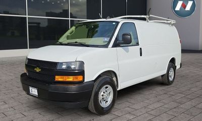 2021 Chevrolet Express 2500