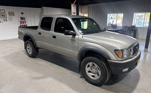 2004 Toyota Tacoma Deluxe