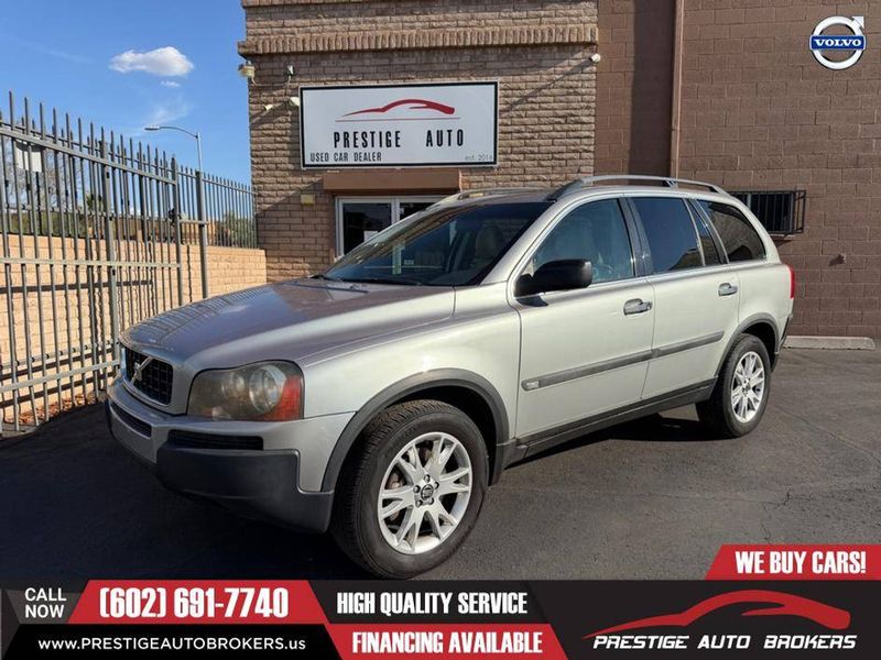 2005 Volvo XC90 — a typically priced live listing
