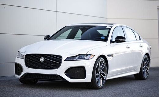 2024 Jaguar XF SE