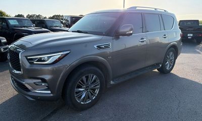 2019 Infiniti QX80 Luxe