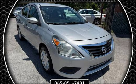 2019 Nissan Versa SV