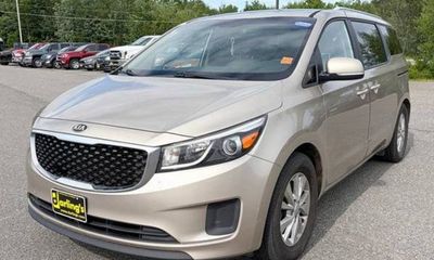 2016 Kia Sedona LX