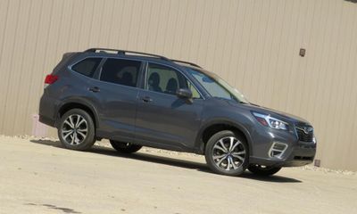 2020 Subaru Forester LTD Base ES
