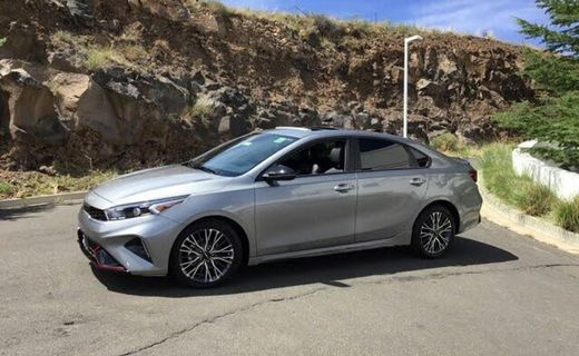 2023 Kia Forte GT Line