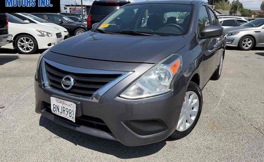 2019 Nissan Versa SV