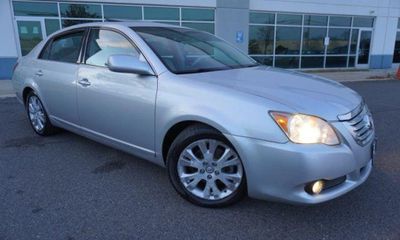 2010 Toyota Avalon XLS