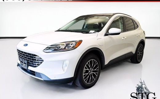 2022 Ford Escape Titanium