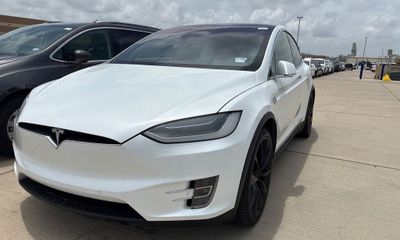2018 Tesla Model X 75D