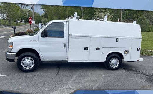 2016 Ford E-Series Chassis E 350 SD