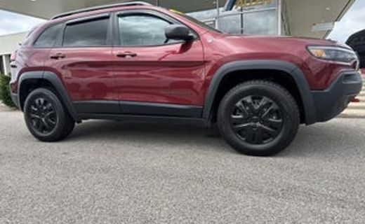 2022 Jeep Cherokee Sport