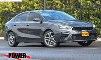 2017 Kia Forte LX Base