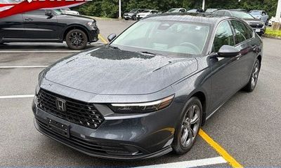 2023 Honda Accord EX