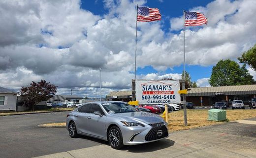 2022 Lexus ES 300H Premium