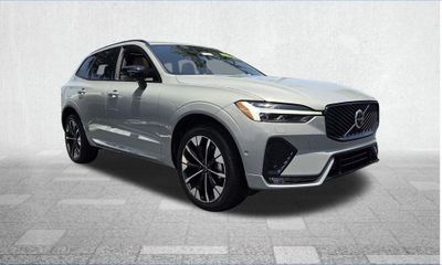 2026 Volvo XC60 Plus Dark