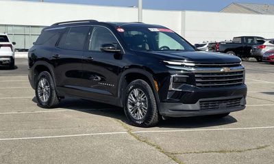 2026 Chevrolet Traverse LT