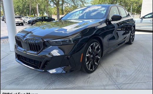 2027 BMW 550E xDrive