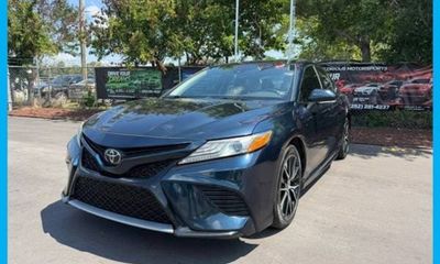 2019 Toyota Camry XSE