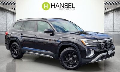 2025 Volkswagen Atlas 4Motion Peak Edition
